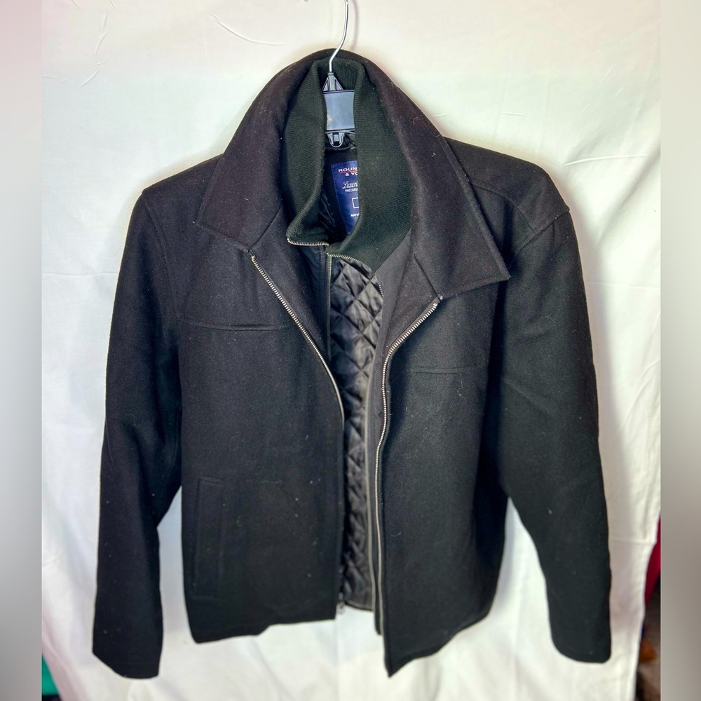 Roundtree & Yorke Black Luxurious Wool Pea Coat